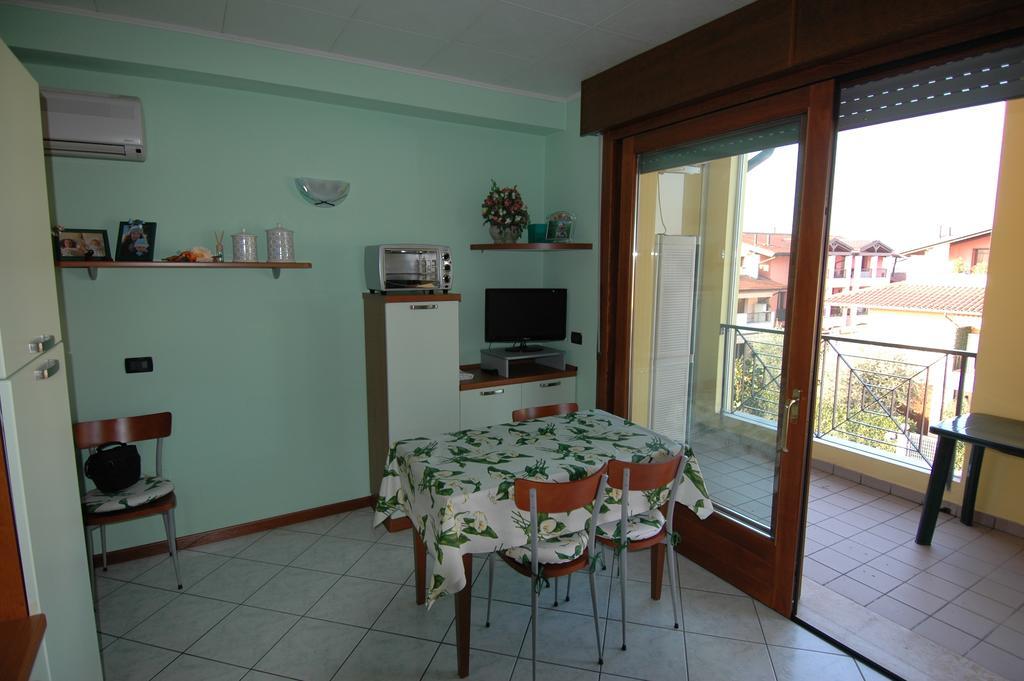 Appartamento Alle Magnolie Sirmione Exteriér fotografie